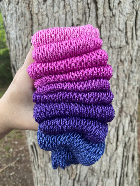 Berry Crush, Hand Dyed Yarn, 600 yards, Gradient yarn