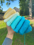 Daisies on Tuesday, Gradient Dyed Yarn, Hand Dyed Yarn, 600 yards, Shawl Length Yarn